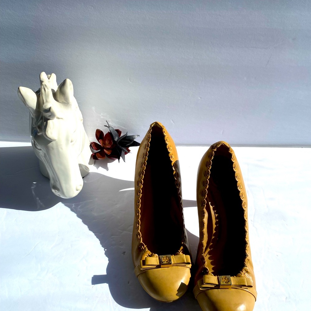 🥿Pre Loved Tan Tory Burch Heels